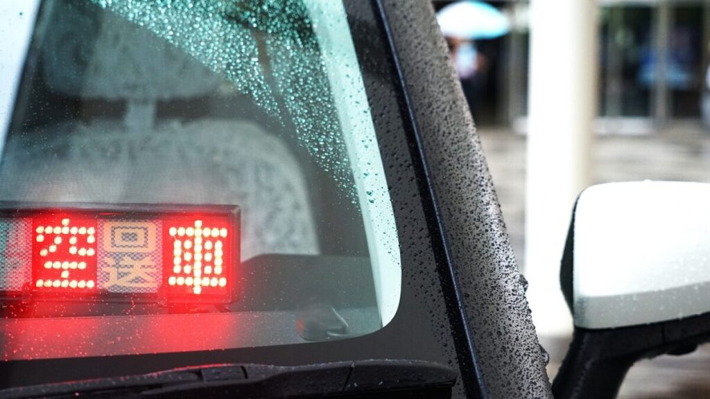 空車のタクシー